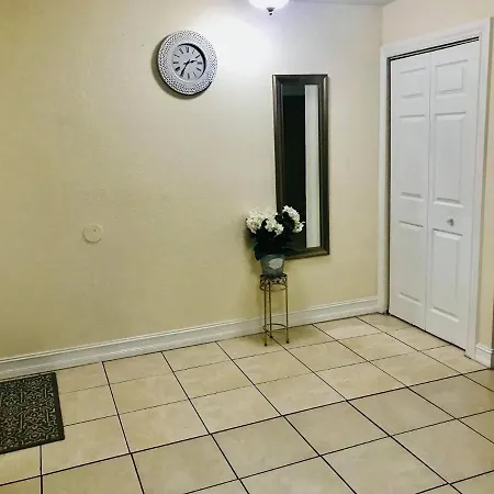 Spacious Condo Close To Siesta Sarasota Exterior photo